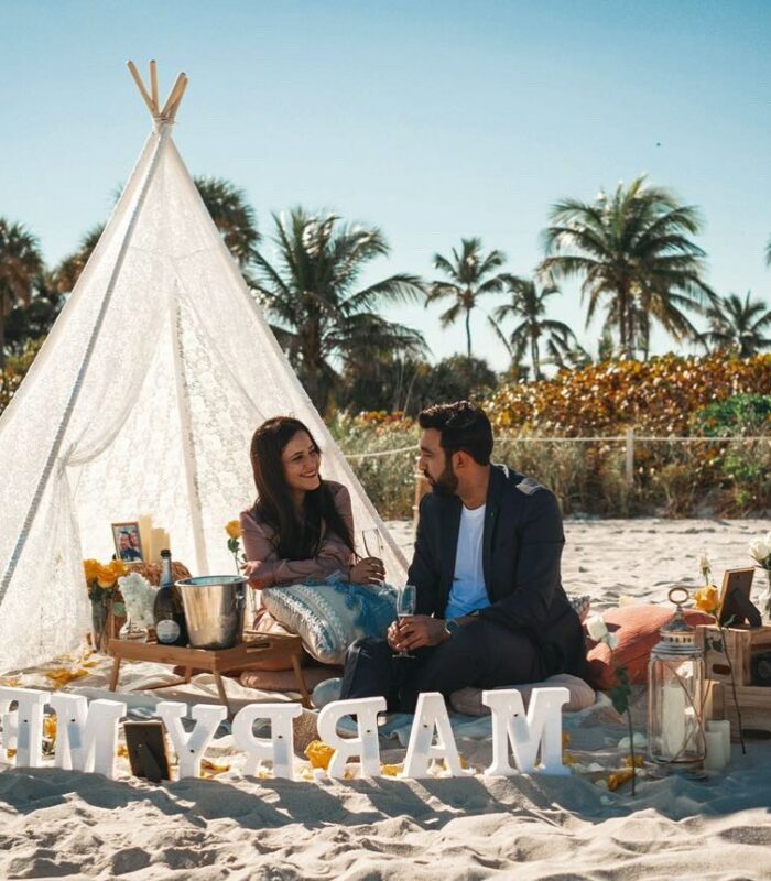 Proposal on the beach