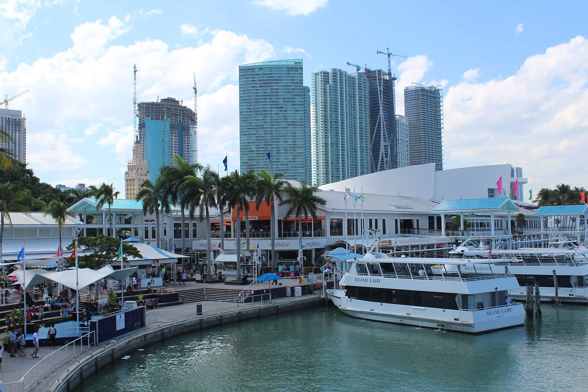 Bayside Marketplace. (2024, April 15). In Wikipedia. https://en.wikipedia.org/wiki/Bayside_Marketplace